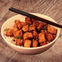 plat de tofu caramélisé
